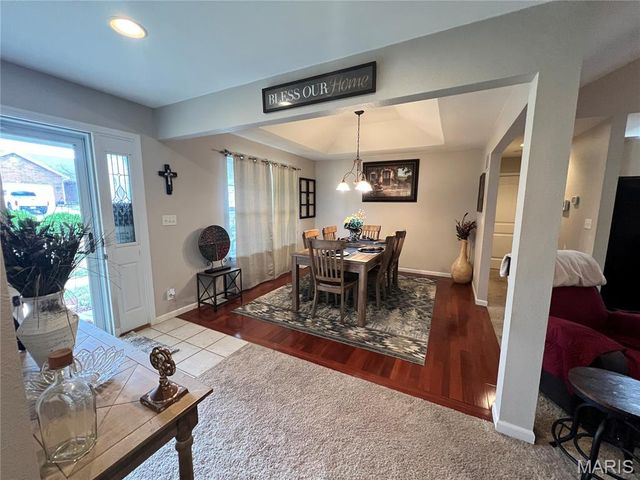 104 La Vista Drive, Waynesville, MO 65583