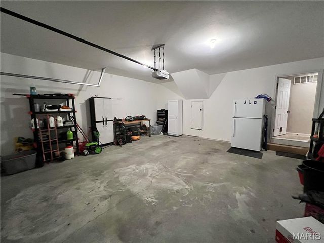 104 La Vista Drive, Waynesville, MO 65583