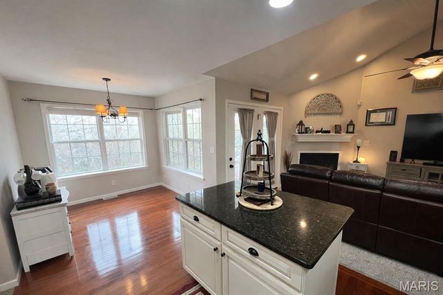 104 La Vista Drive, Waynesville, MO 65583