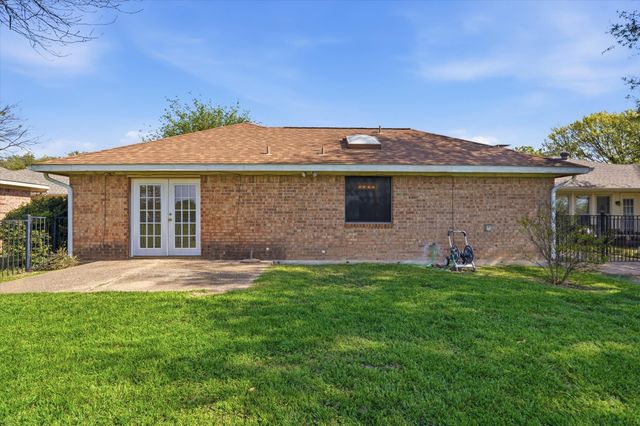 2838 Big Oaks Drive, Garland, TX 75044