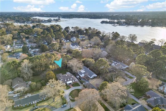 1109 Ditchley RD, Virginia Beach, VA 23451