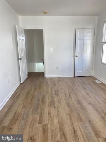 1621 W MONTGOMERY AVE, Philadelphia, PA 19121