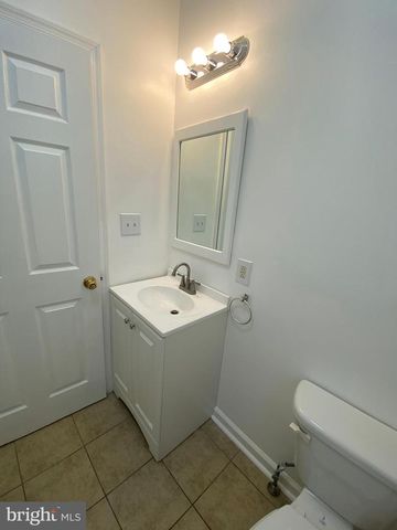 1621 W MONTGOMERY AVE, Philadelphia, PA 19121