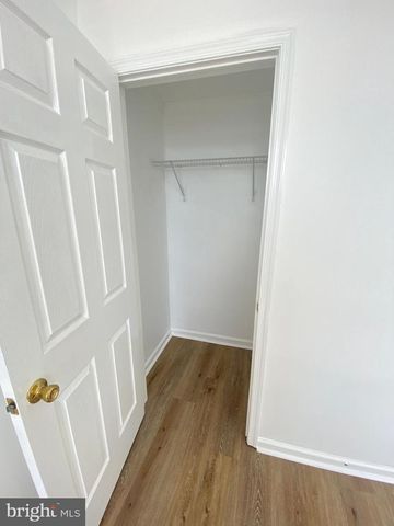 1621 W MONTGOMERY AVE, Philadelphia, PA 19121