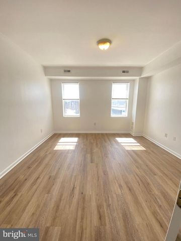 1621 W MONTGOMERY AVE, Philadelphia, PA 19121