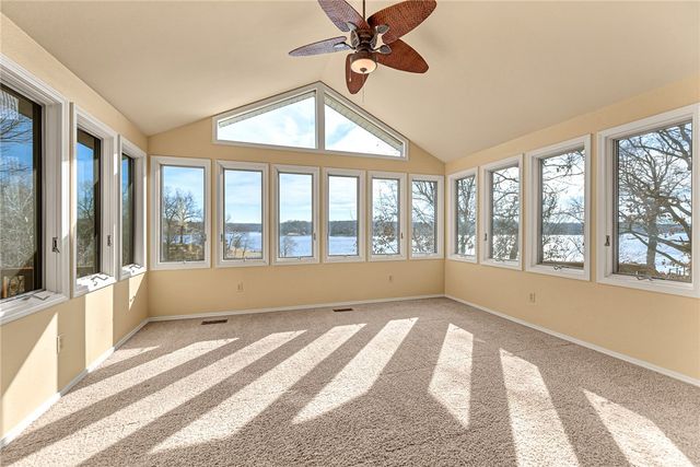 7 Heatherbrooke Lane, Bella Vista, AR 72715