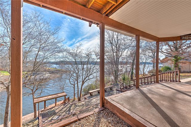 7 Heatherbrooke Lane, Bella Vista, AR 72715