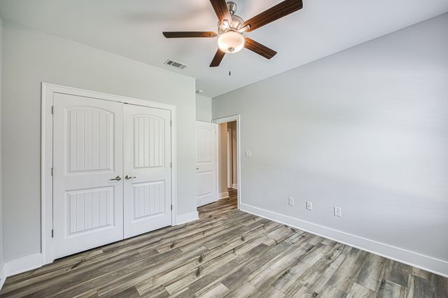 647 Charleston Mills, Midland City, AL 36350