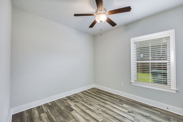 647 Charleston Mills, Midland City, AL 36350
