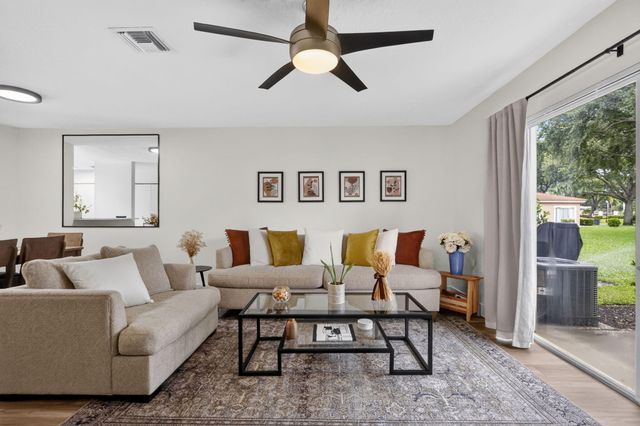 9899 KAMENA Circle, Boynton Beach, FL 33436