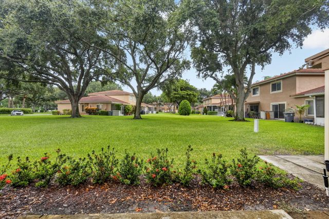 9899 KAMENA Circle, Boynton Beach, FL 33436