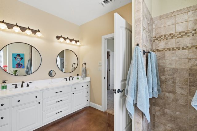 416 N Highway 590, Comanche, TX 76442