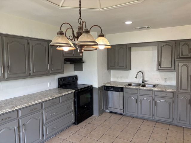 3902 San Mateo Drive, Plano, TX 75023