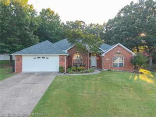 9804 Broadwell Street, Fort Smith, AR 72908