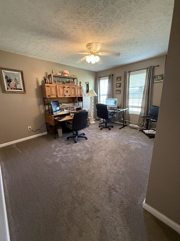 1170 Carey Rd, Hartsville, TN 37074