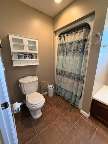 1170 Carey Rd, Hartsville, TN 37074