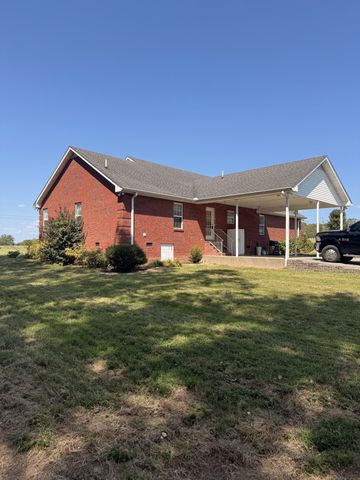 1170 Carey Rd, Hartsville, TN 37074