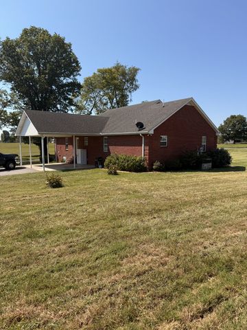 1170 Carey Rd, Hartsville, TN 37074
