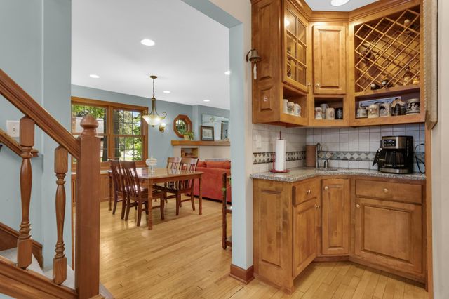 356 Macalester Street, Saint Paul, MN 55105