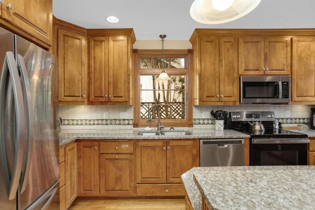 356 Macalester Street, Saint Paul, MN 55105