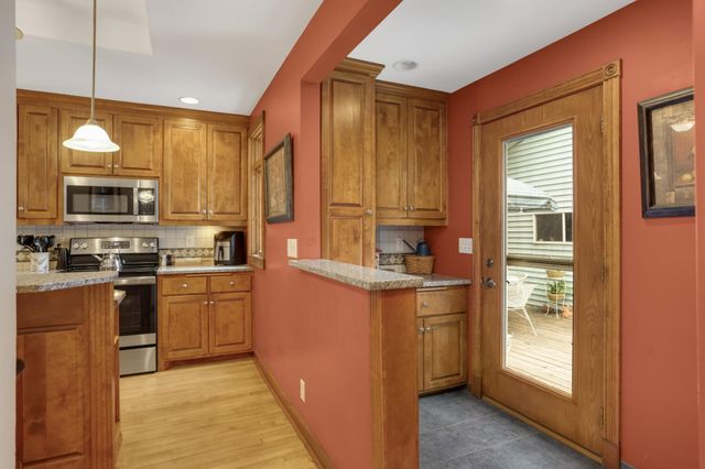 356 Macalester Street, Saint Paul, MN 55105