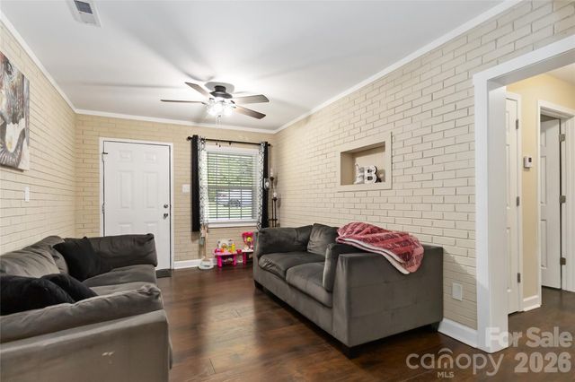 106 Robinson Avenue, Mount Holly, NC 28120
