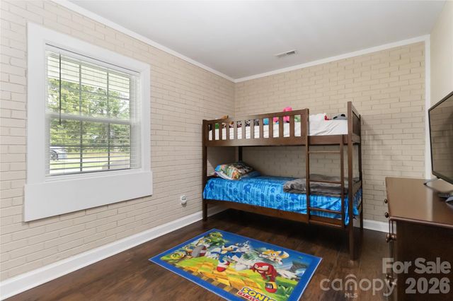 106 Robinson Avenue, Mount Holly, NC 28120