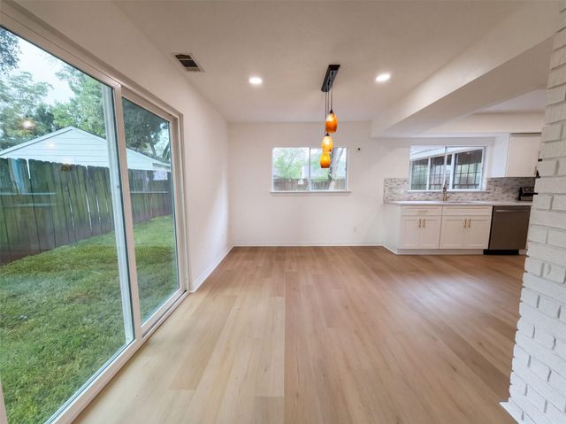 1319 Briarmead Drive, Richmond, TX 77406