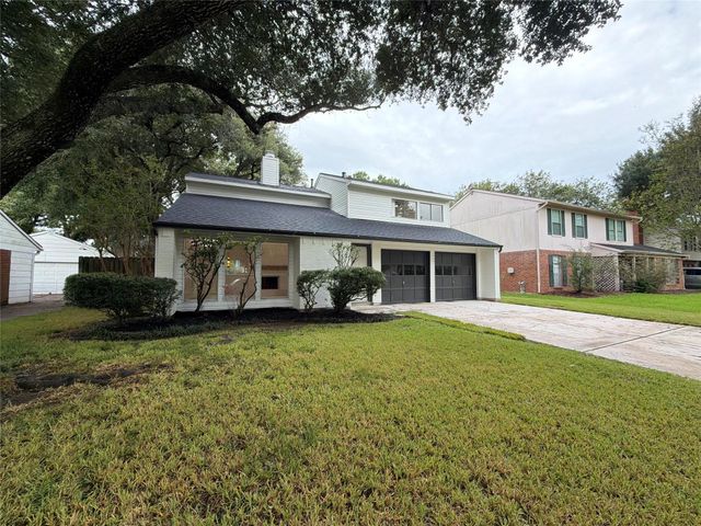 1319 Briarmead Drive, Richmond, TX 77406