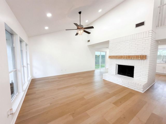1319 Briarmead Drive, Richmond, TX 77406