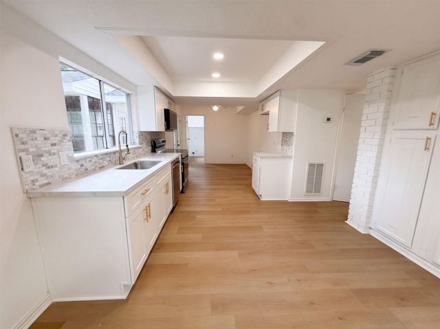 1319 Briarmead Drive, Richmond, TX 77406