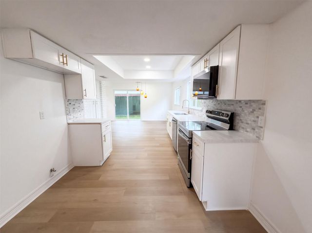 1319 Briarmead Drive, Richmond, TX 77406