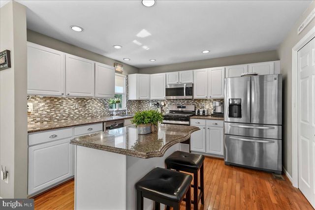 3265 CHARLES GRIFFIN DR, Garnet Valley, PA 19060
