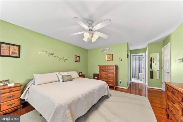 3265 CHARLES GRIFFIN DR, Garnet Valley, PA 19060