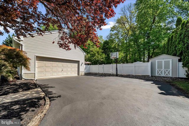 3265 CHARLES GRIFFIN DR, Garnet Valley, PA 19060