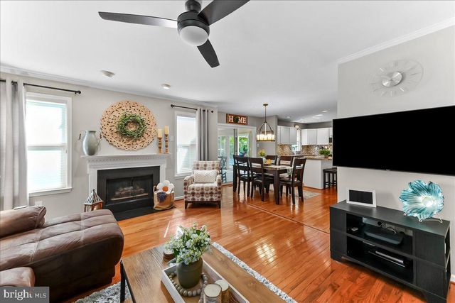 3265 CHARLES GRIFFIN DR, Garnet Valley, PA 19060