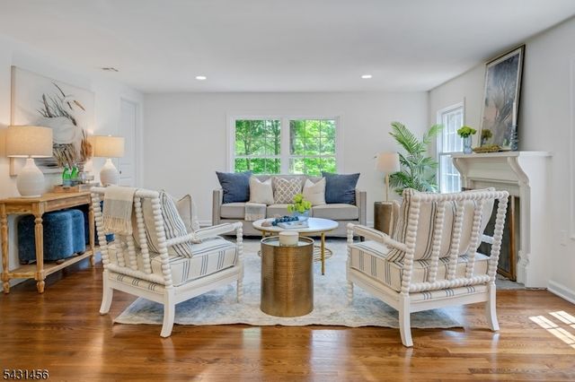 26 Woodland Rd, Mendham Twp., NJ 07926
