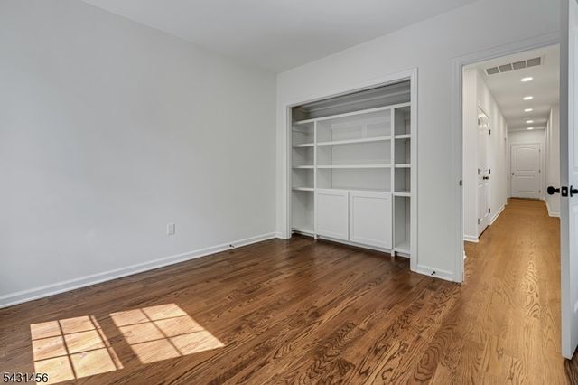 26 Woodland Rd, Mendham Twp., NJ 07926