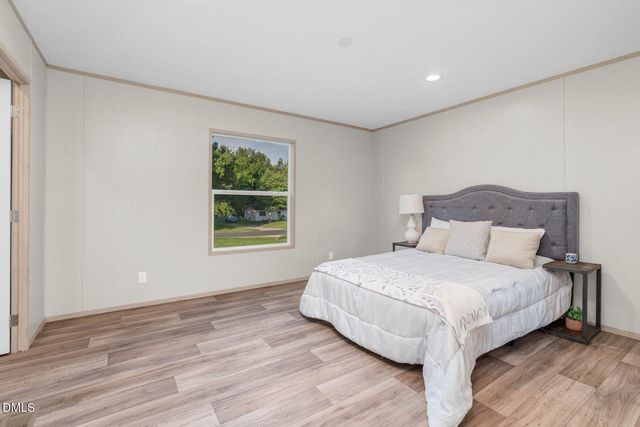 1240 Bloomery Road, Bailey, NC 27807