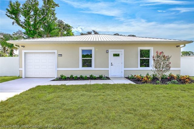 2100 Cleveland Road, Sebring, FL 33870