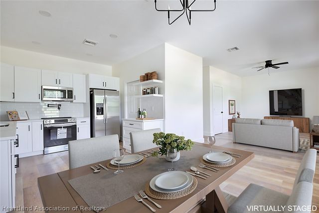 2100 Cleveland Road, Sebring, FL 33870