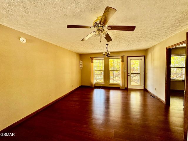 115 Bluegill Way, Sevierville, TN 37876