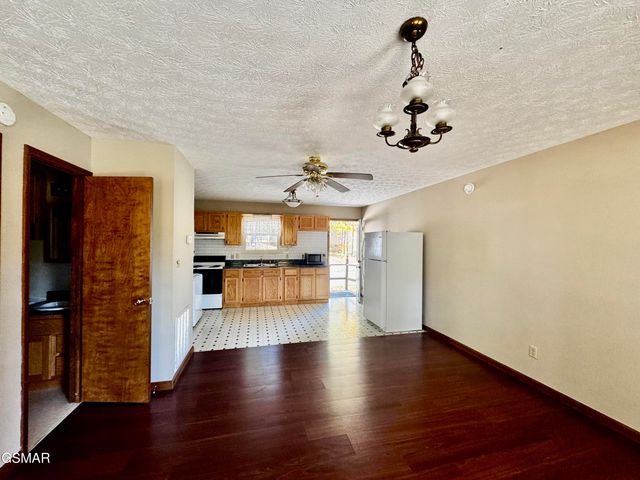 115 Bluegill Way, Sevierville, TN 37876