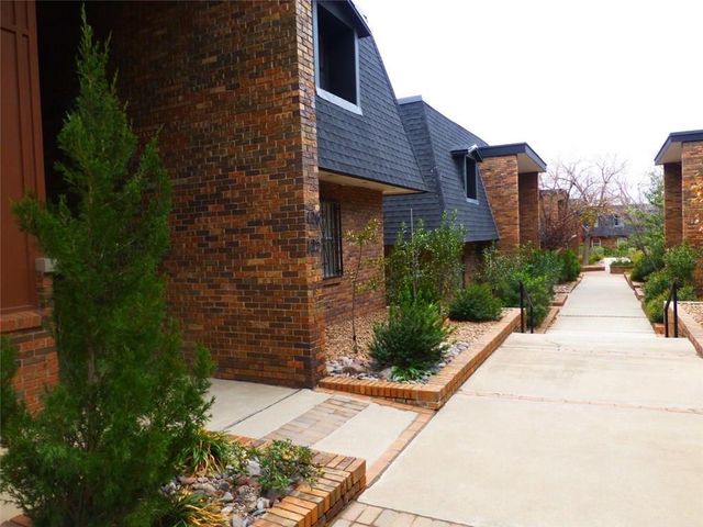 4800 N Stanton Street 126, El Paso, TX 79902