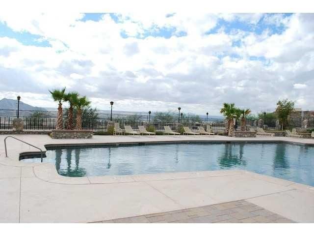 4800 N Stanton Street 126, El Paso, TX 79902