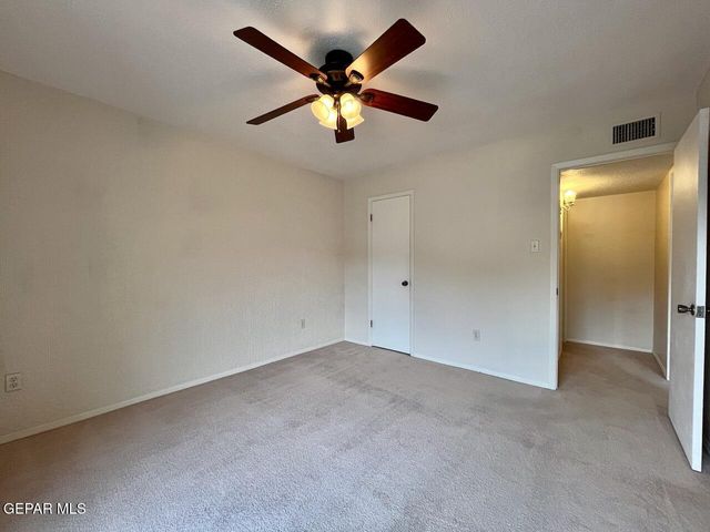 4800 N Stanton Street 126, El Paso, TX 79902