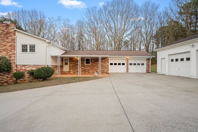 15 Hilldale Church Rd, Fayetteville, TN 37334