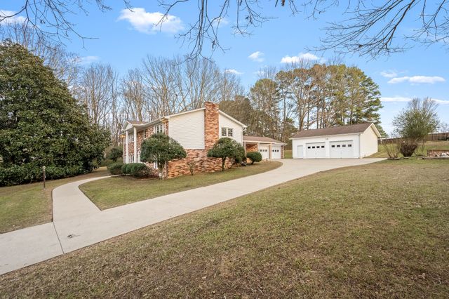 15 Hilldale Church Rd, Fayetteville, TN 37334