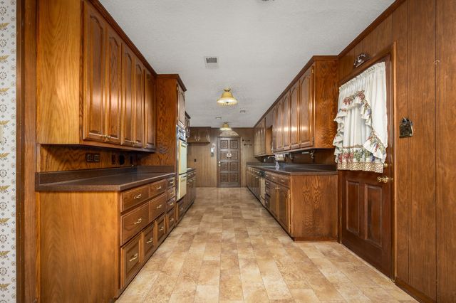 15 Hilldale Church Rd, Fayetteville, TN 37334