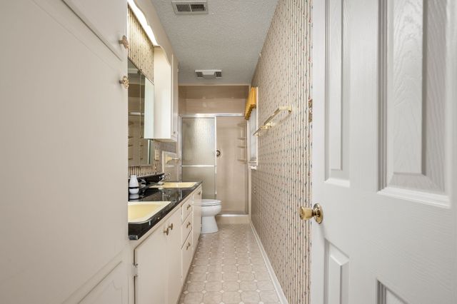 15 Hilldale Church Rd, Fayetteville, TN 37334